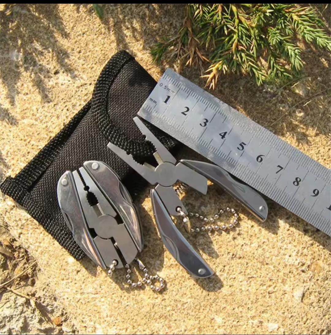 Stainless Steel Outdoor Portable Multitool Plier Knife Key Chain Screwdriver Mini Tools